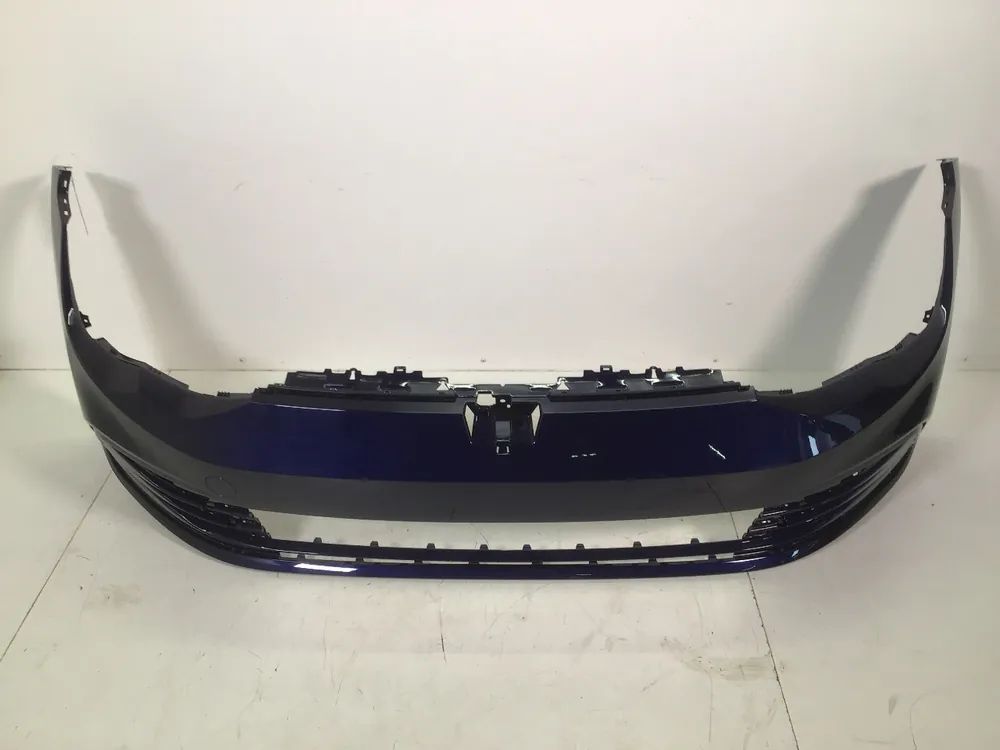 Wochenendangebot Stoßstange vorne VW Golf VIII (CD) 1.0 TSI 66 kW 90 PS (02.2020-> )