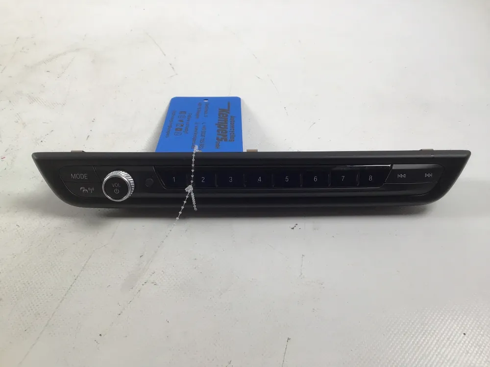 Neu Im Sortiment Radio Bedienschalter BMW 1er (F40) 118i 103 kW 140 PS (07.2019-> )