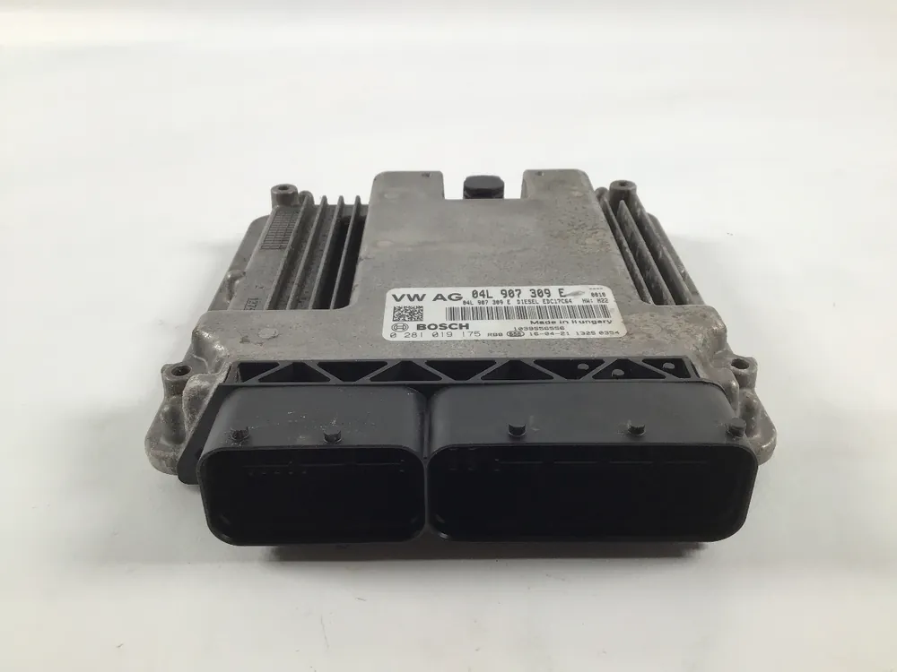 Online Kaufen Steuergerät Motor SKODA Rapid Spaceback (NH) 1.6 TDI 85 kW 115 PS (05.2015-> )