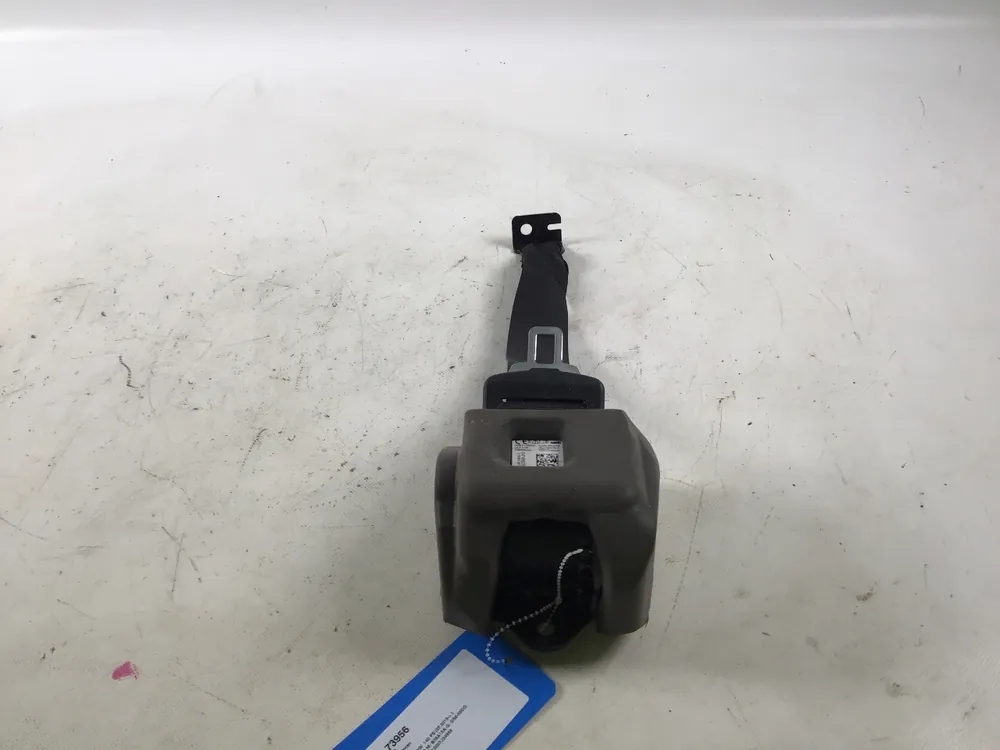 Sicherheitsgurt rechts hinten BMW 1er (F40) 118i 103 kW 140 PS (07.2019-> ) Günstig