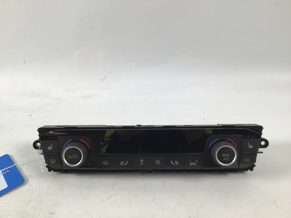 Heizungsbetätigung (Konsole) TOYOTA Supra (DB) 3.0 GR 250 kW 340 PS (03.2019-> ) Schneller Versand