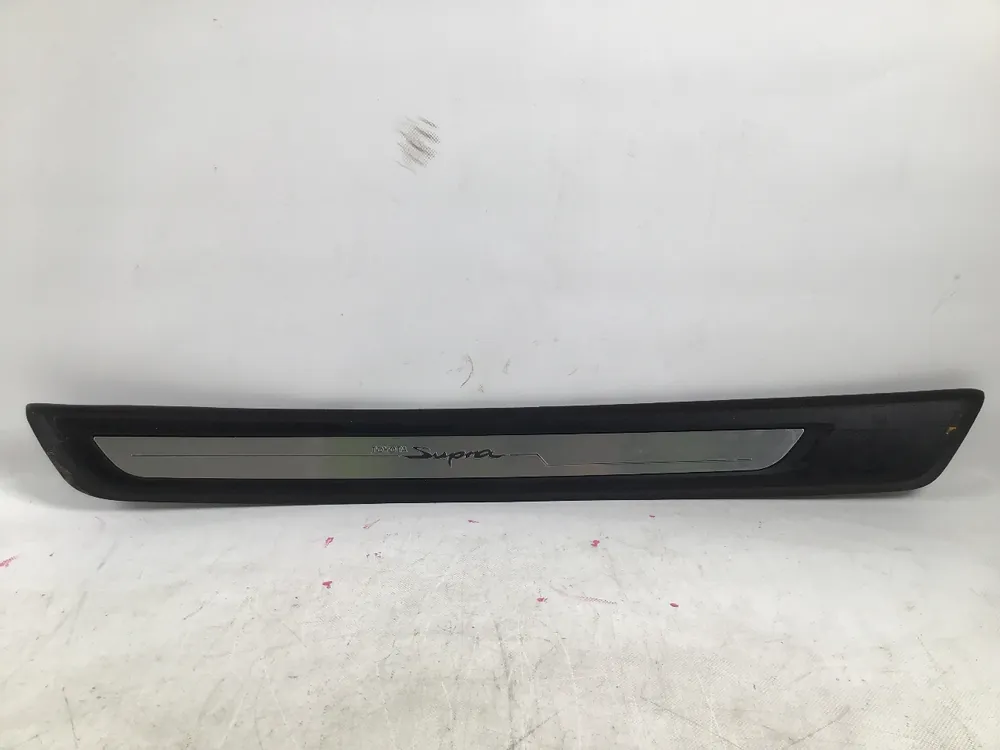 Einstiegleiste rechts TOYOTA Supra (DB) 3.0 GR 250 kW 340 PS (03.2019-> ) Angebot
