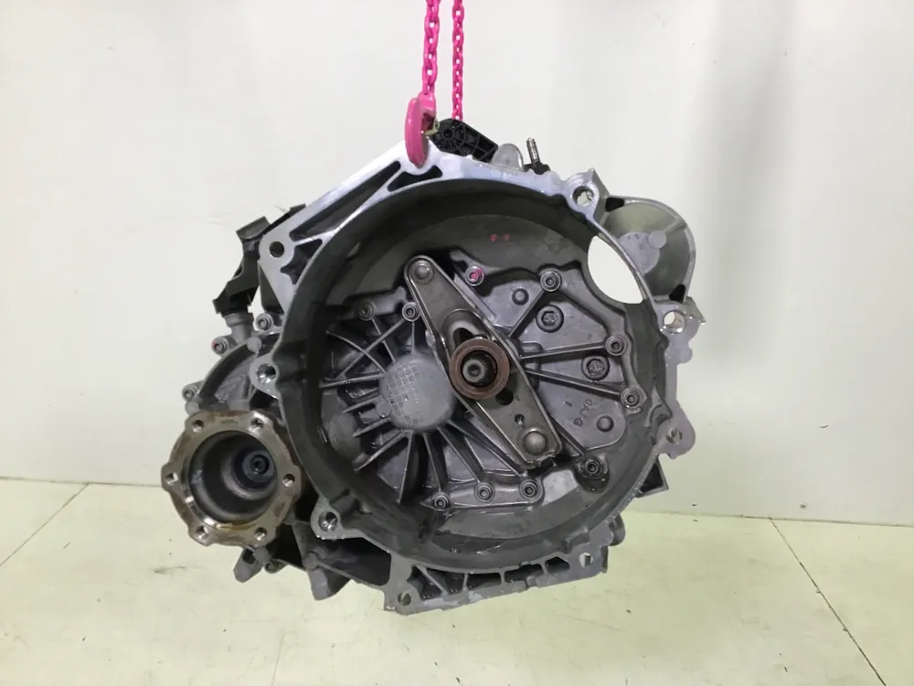 TUB Schaltgetriebe VW Golf VIII (CD) 1.0 TSI 81 kW 110 PS (02.2020-> ) 0AJ3004 Finale Aktion